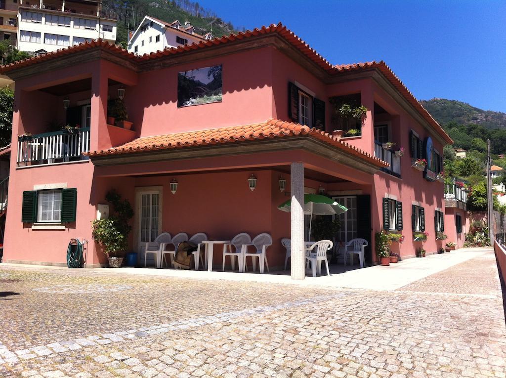 Residencial Ribeiro Hotell Geres Exteriör bild