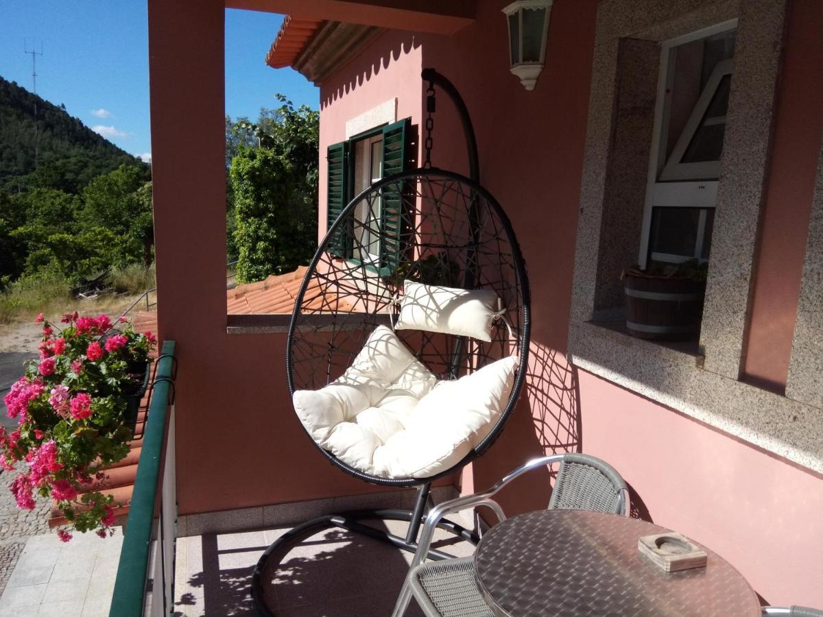 Residencial Ribeiro Hotell Geres Exteriör bild