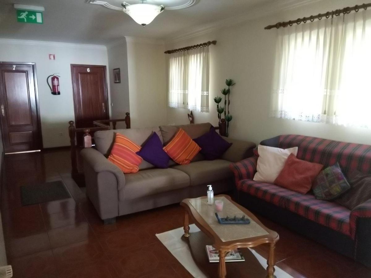 Residencial Ribeiro Hotell Geres Exteriör bild